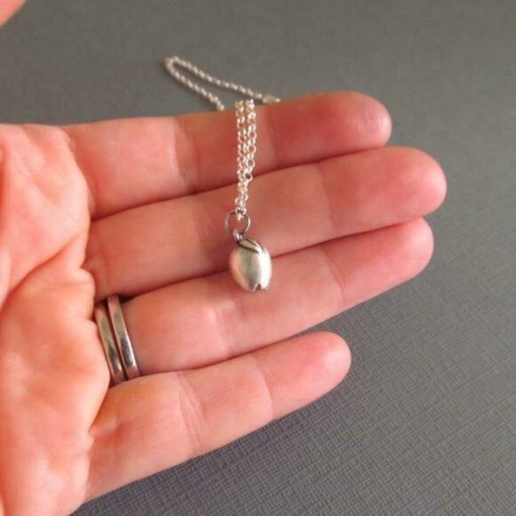 Apple Charm With Chain - Picture 5 of 6